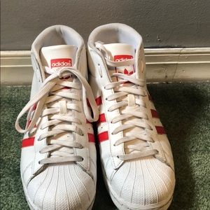 High Top Adidas Superstar’s